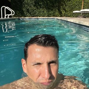 Meet your Posher, Jp